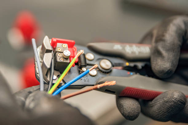 Best 24-Hour Electrician  in Brownsville, FL